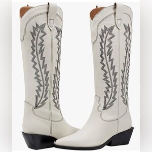 Marc Fisher Roselle Western Boot Chic Cream Sz 8.5 NWOB